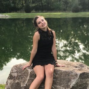 Meet your Posher, Maddie